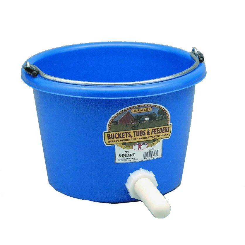 Calf Pail Plst.w/Nipple  CP8
