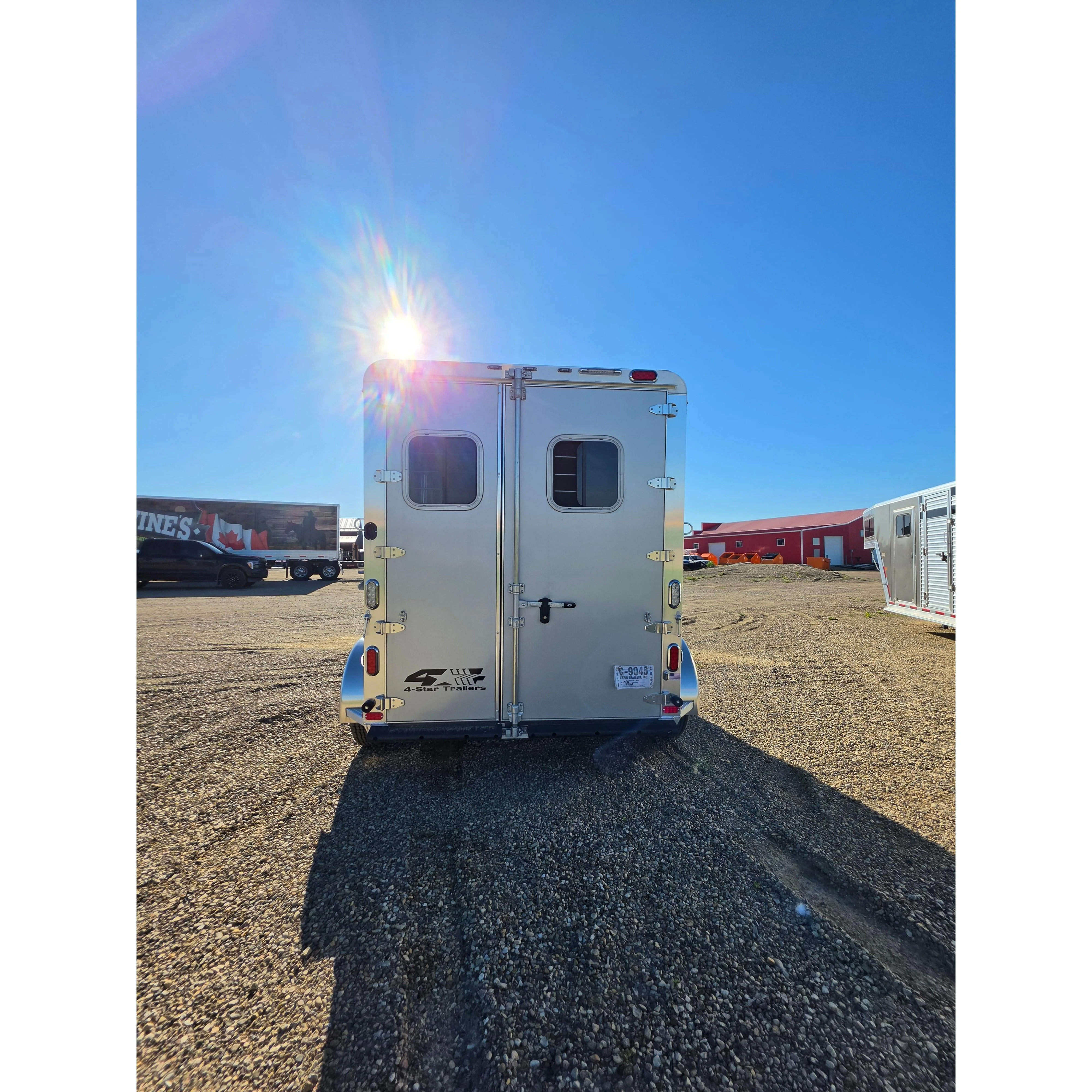 2027 4-Star 11' 2-Horse Warmblood Slant Load Bumper Pull - Image 9