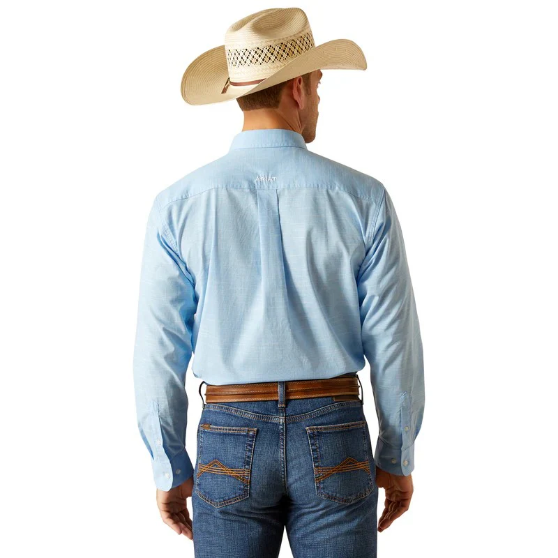 Ariat Men's  Solid Slub Classic Fit Shirt - Coast Azure Blue - Image 2