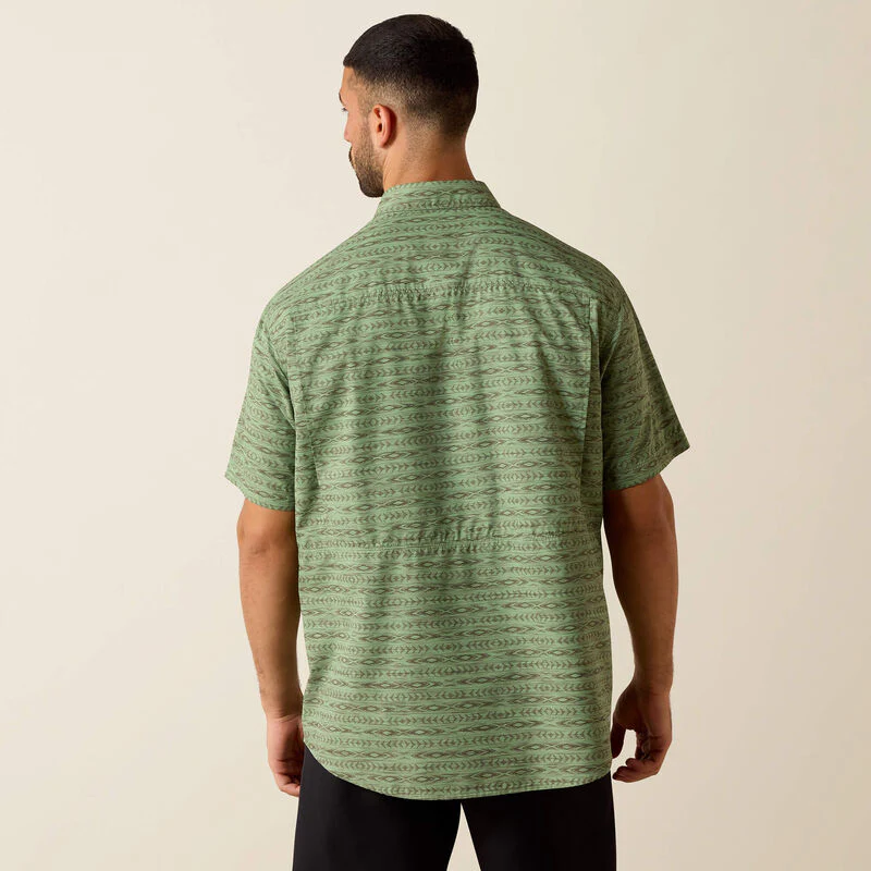 Ariat Men's Printed Venttek Outbound Short Sleeve Shirt  - Green - Image 2