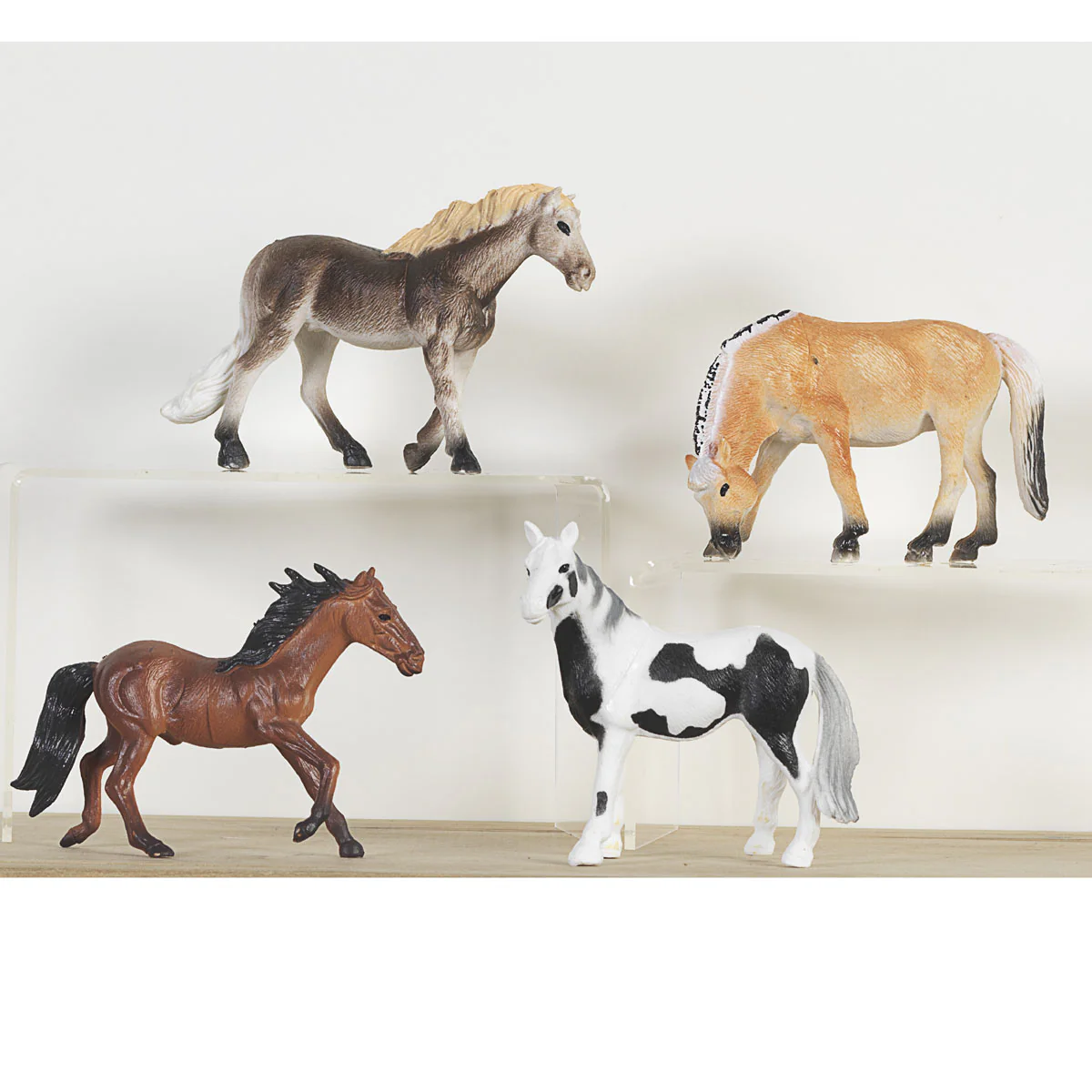 Bigtime Barnyard 4pc Horse Set