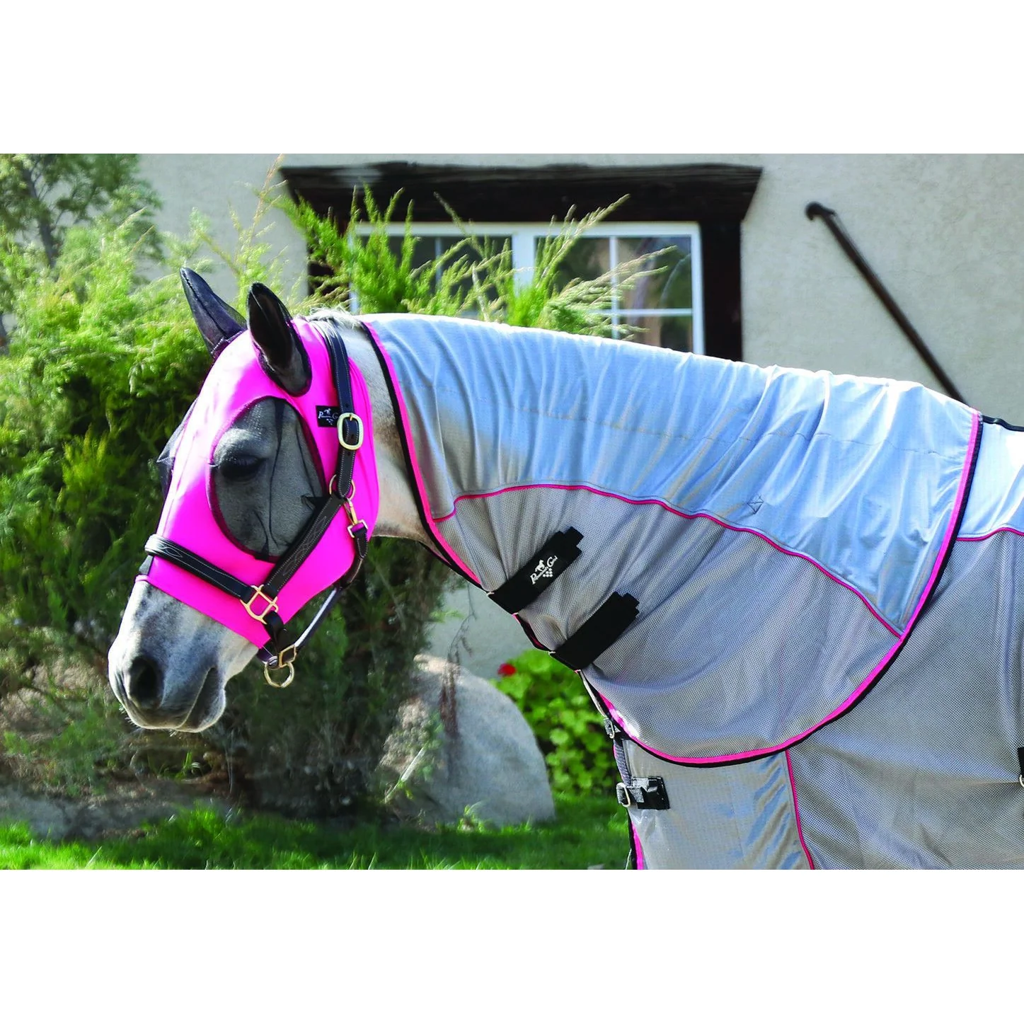 Professional's Choice Comfort Fit Fly Neck Cover - Image 3