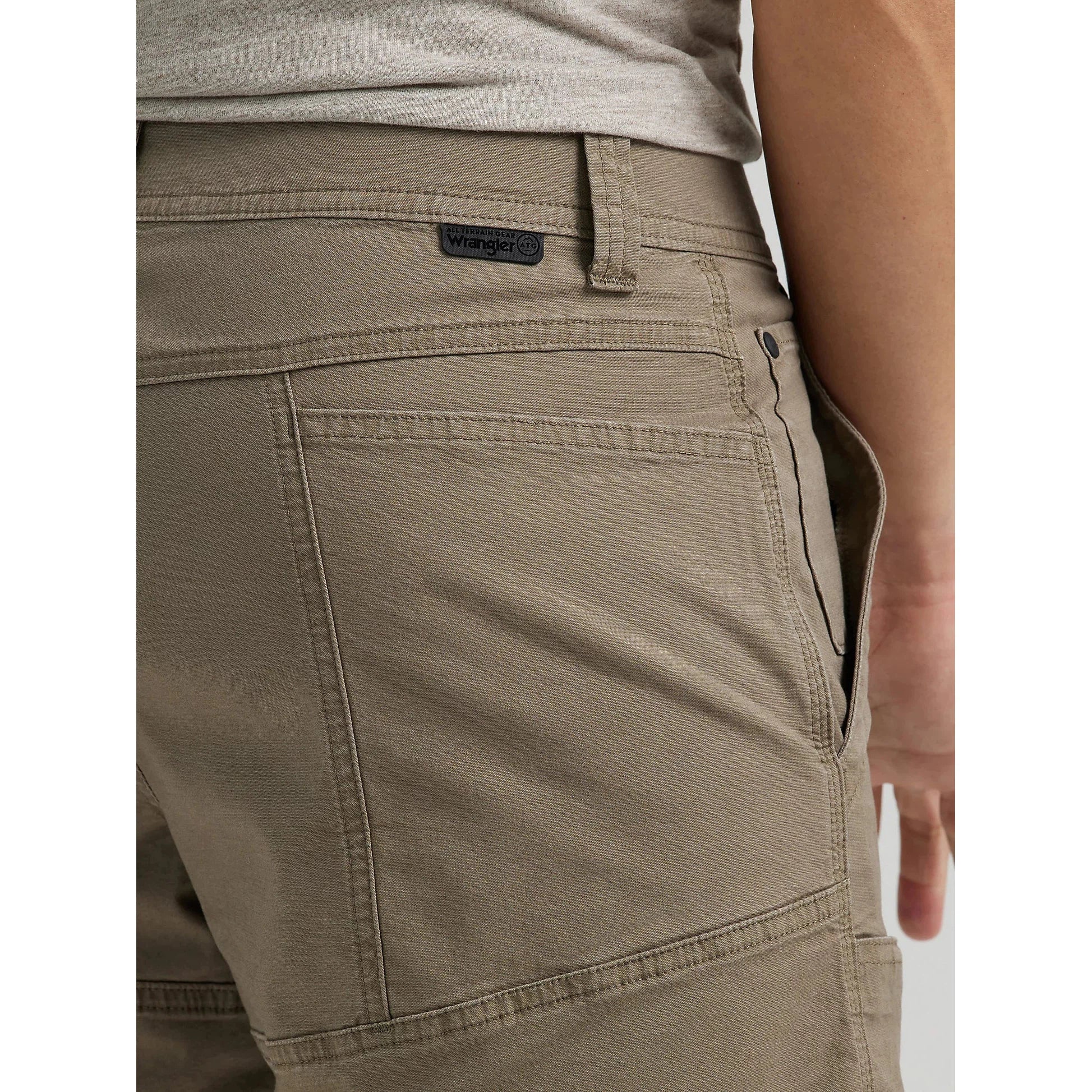 Wrangler Men's Side Pocket Utility Short - Bungee Cord - Image 6