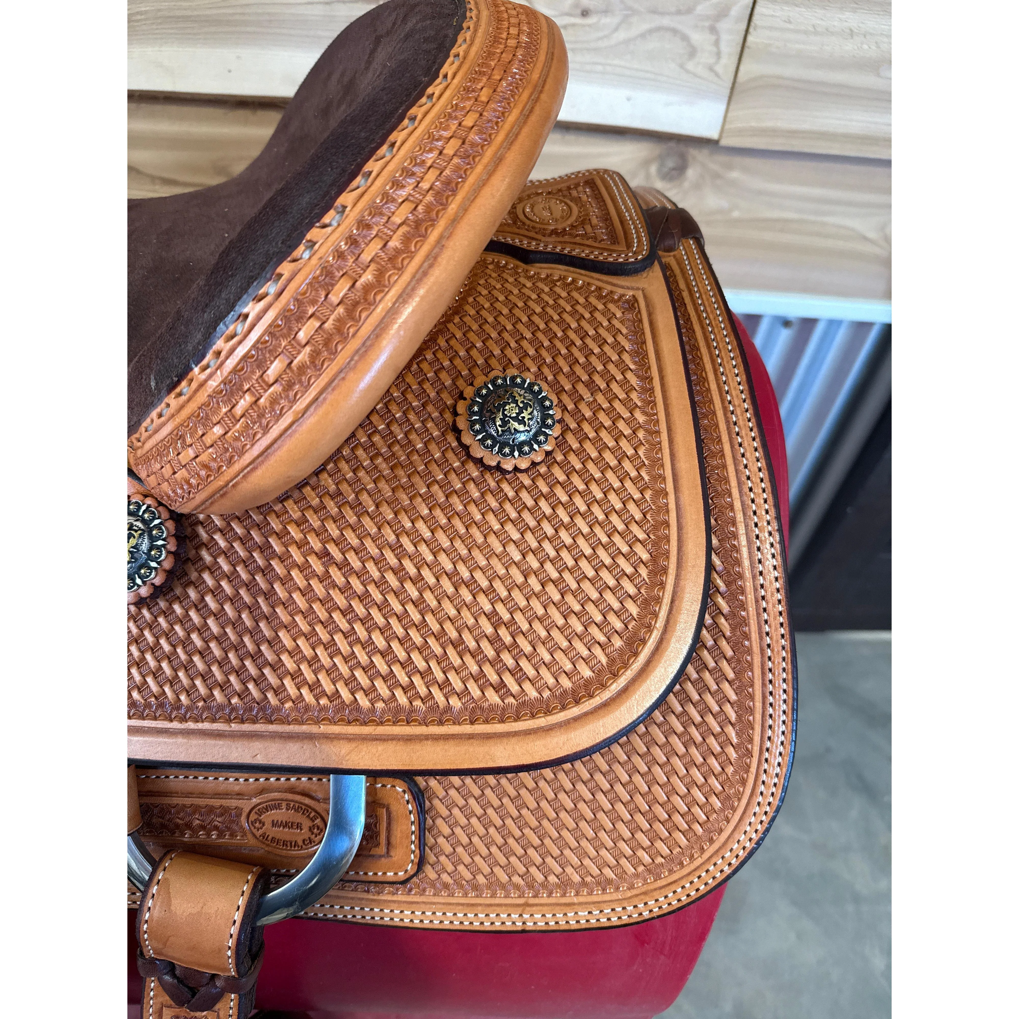 Irvine 15.5" Bowen Roper Saddle - Image 2