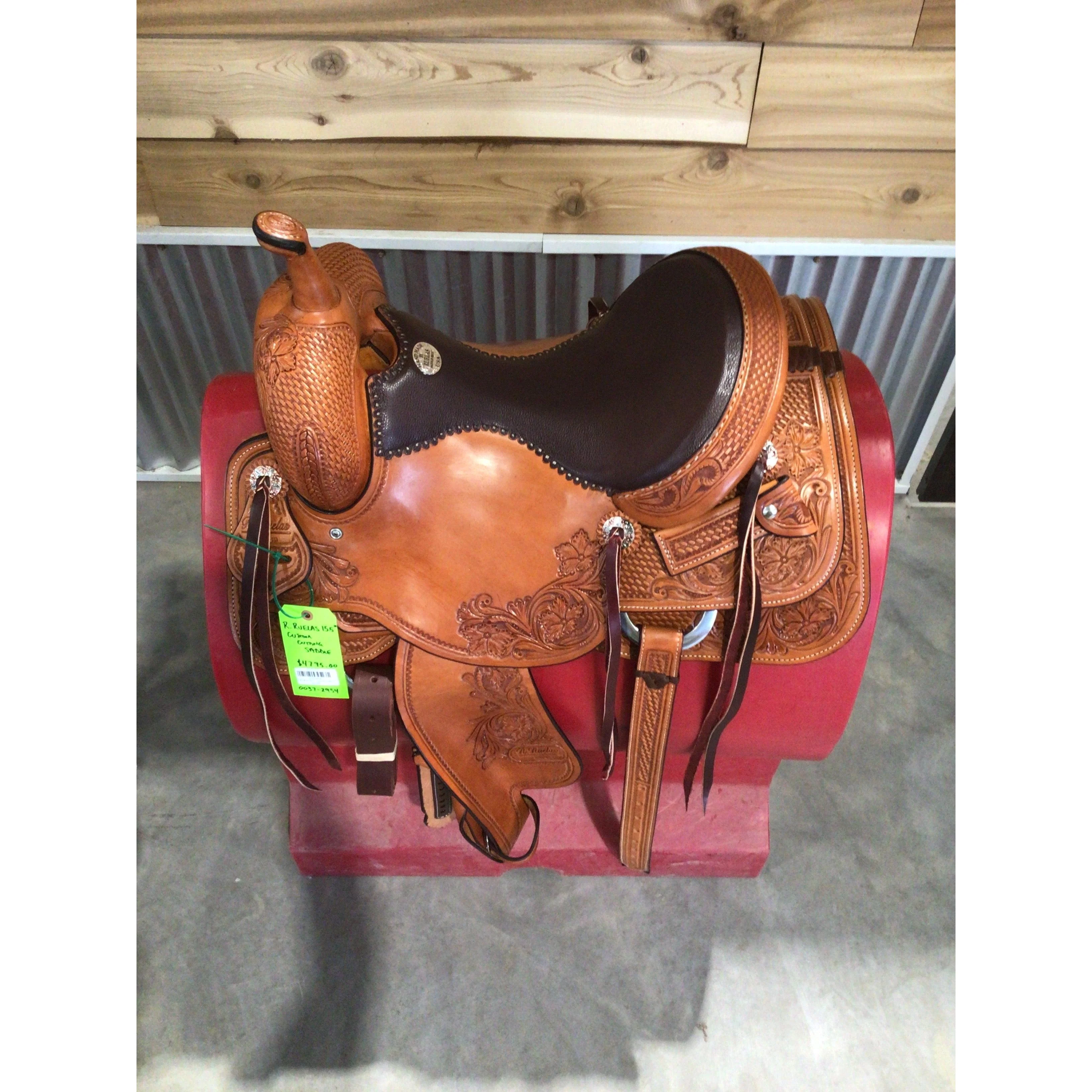 R.Ruelas 15.5"  Custom Cutting Saddle - Image 2