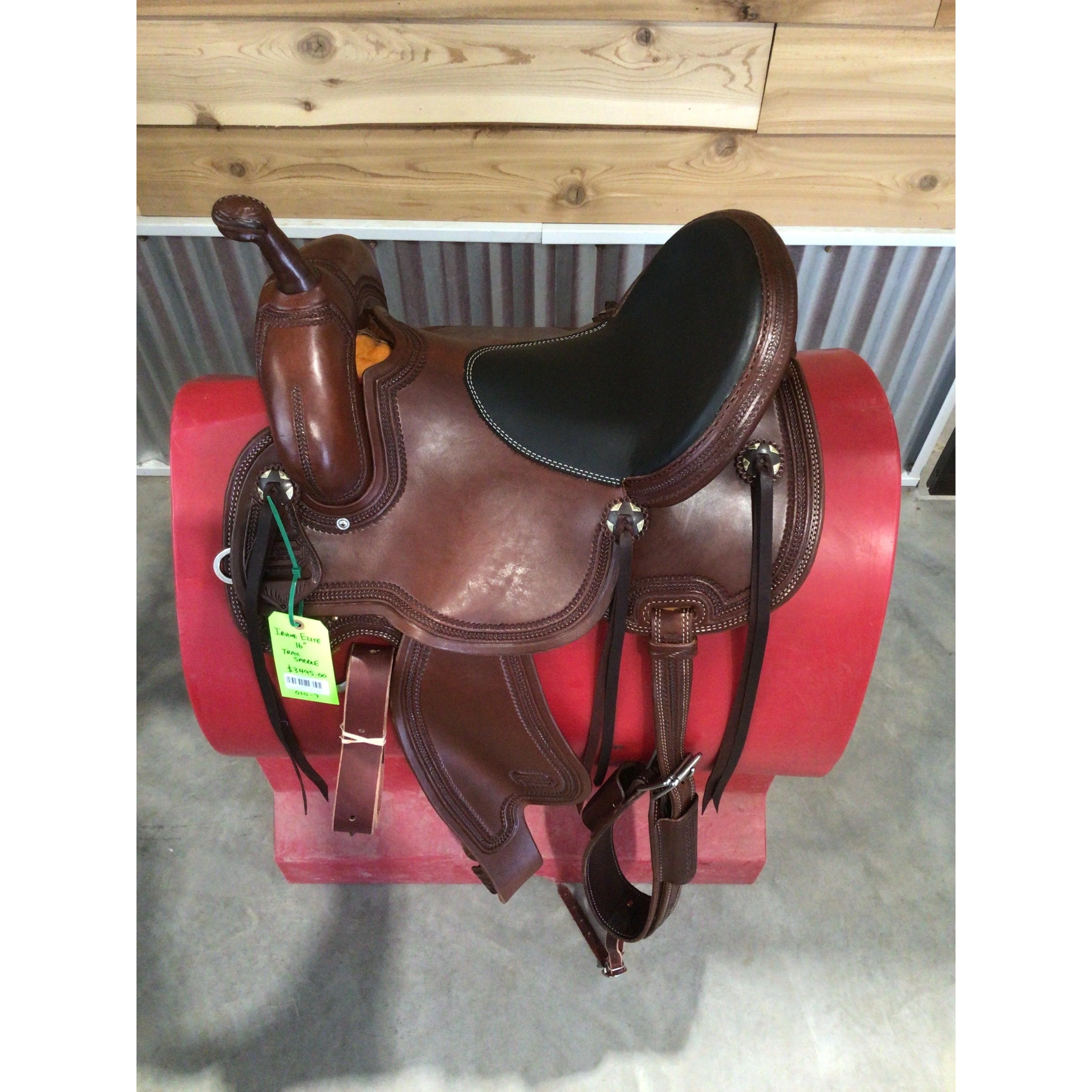 Irvine Elite 16" Trail Saddle - Image 2