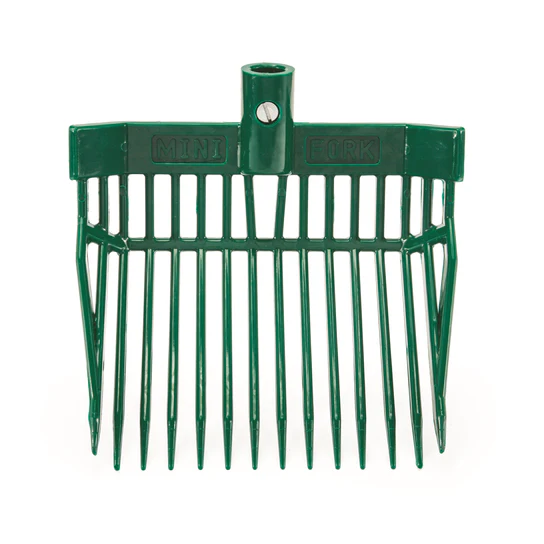 Irvines Kiddie Stall Fork - 36" Handle - Image 5