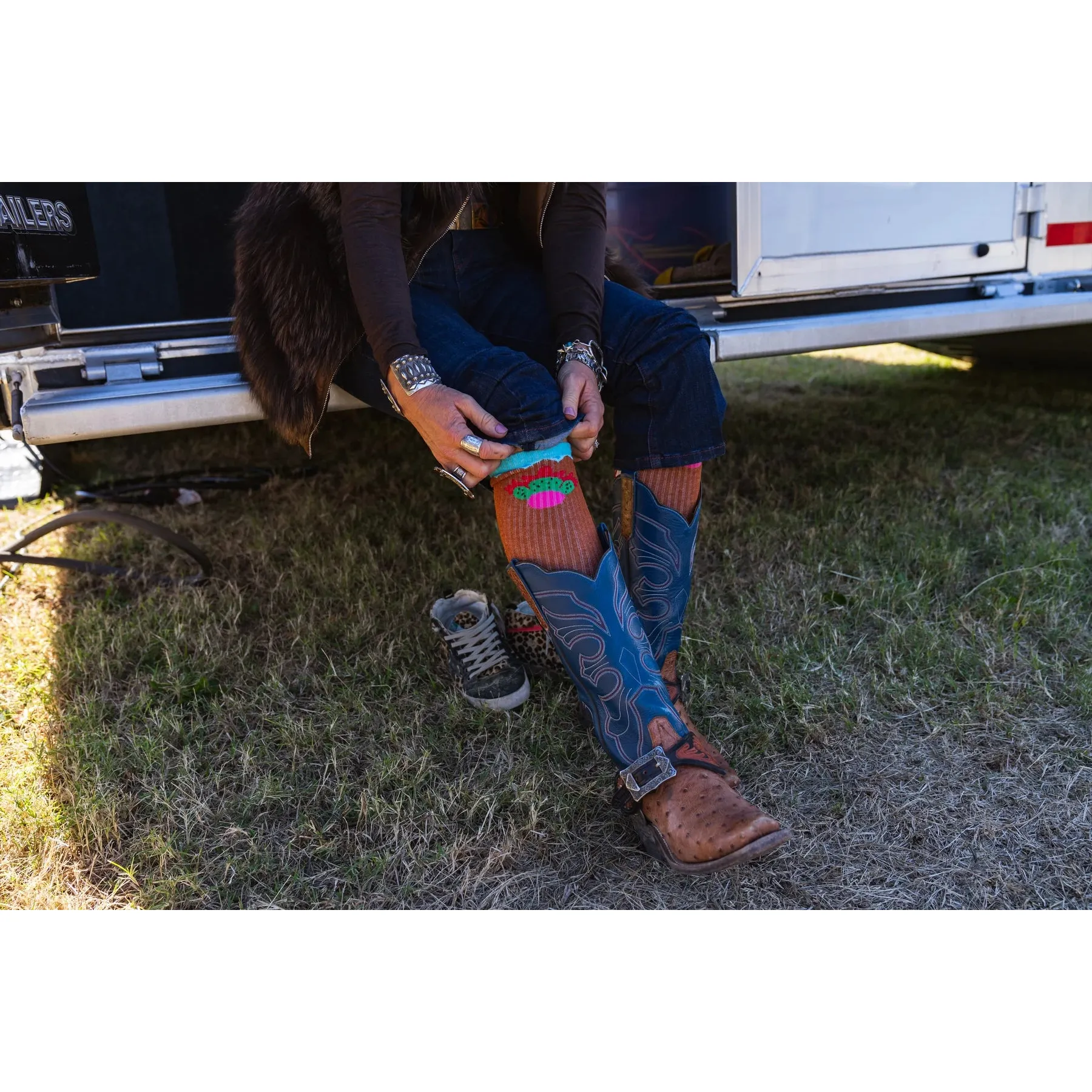 Lucky Chuck Viva Diva Rebel Performance Boot Socks - Image 3