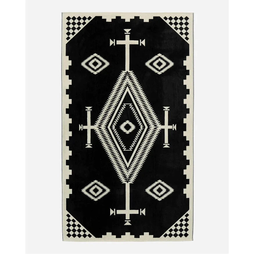 Pendleton Los Ojos Spa Towel Black