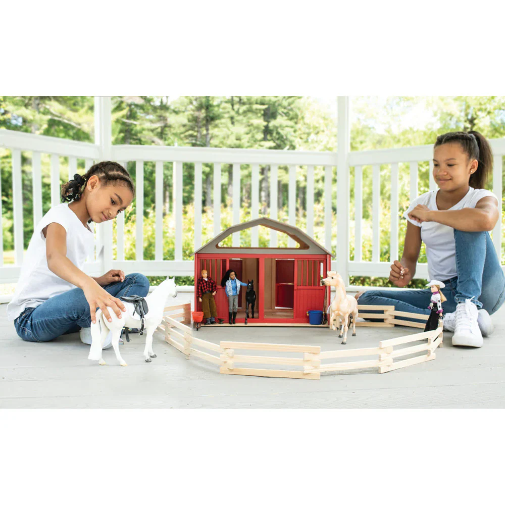 Breyer Delux Two Stall Barn - Image 2