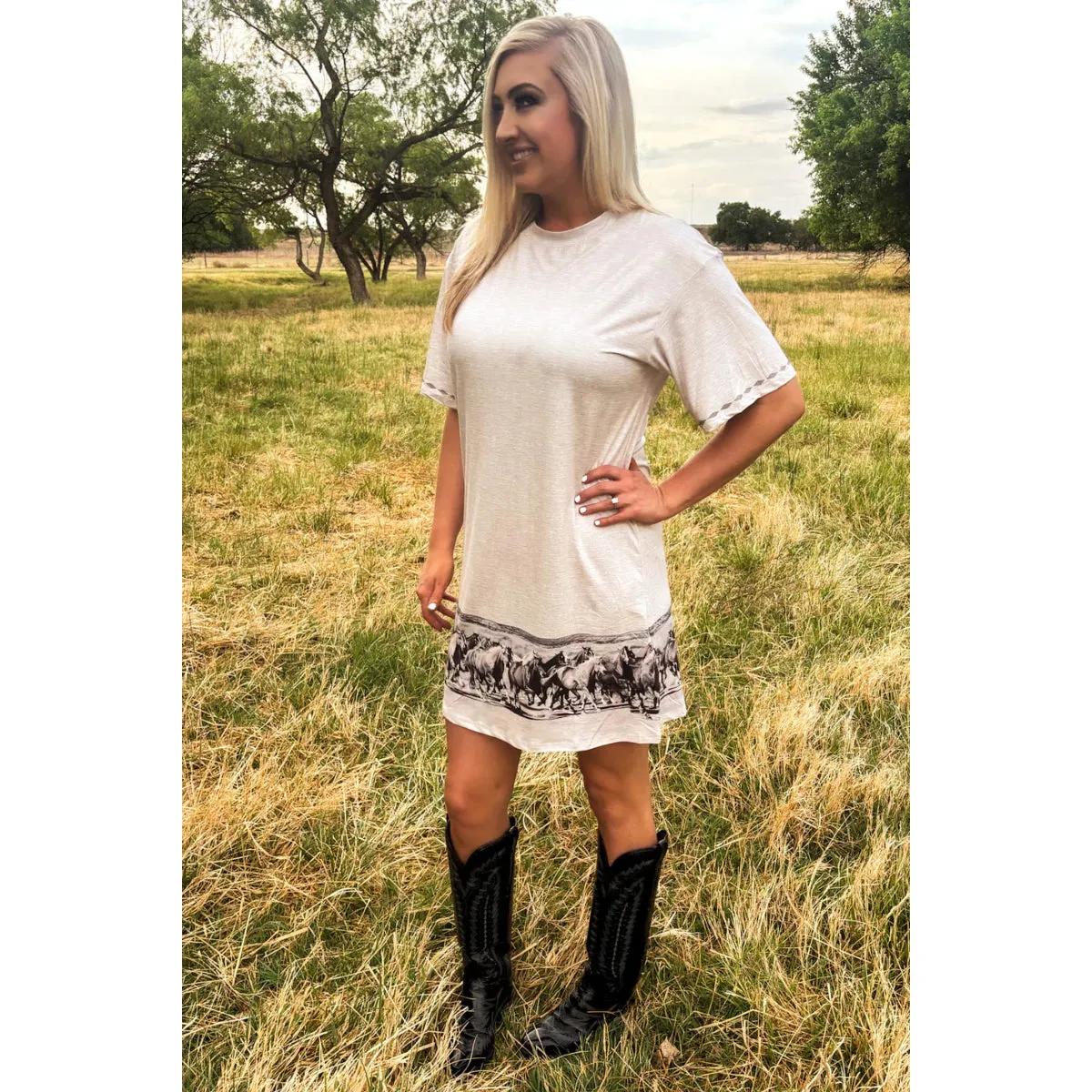 Sterling Kreek Women's Silver Spur T-Shirt Dress - White