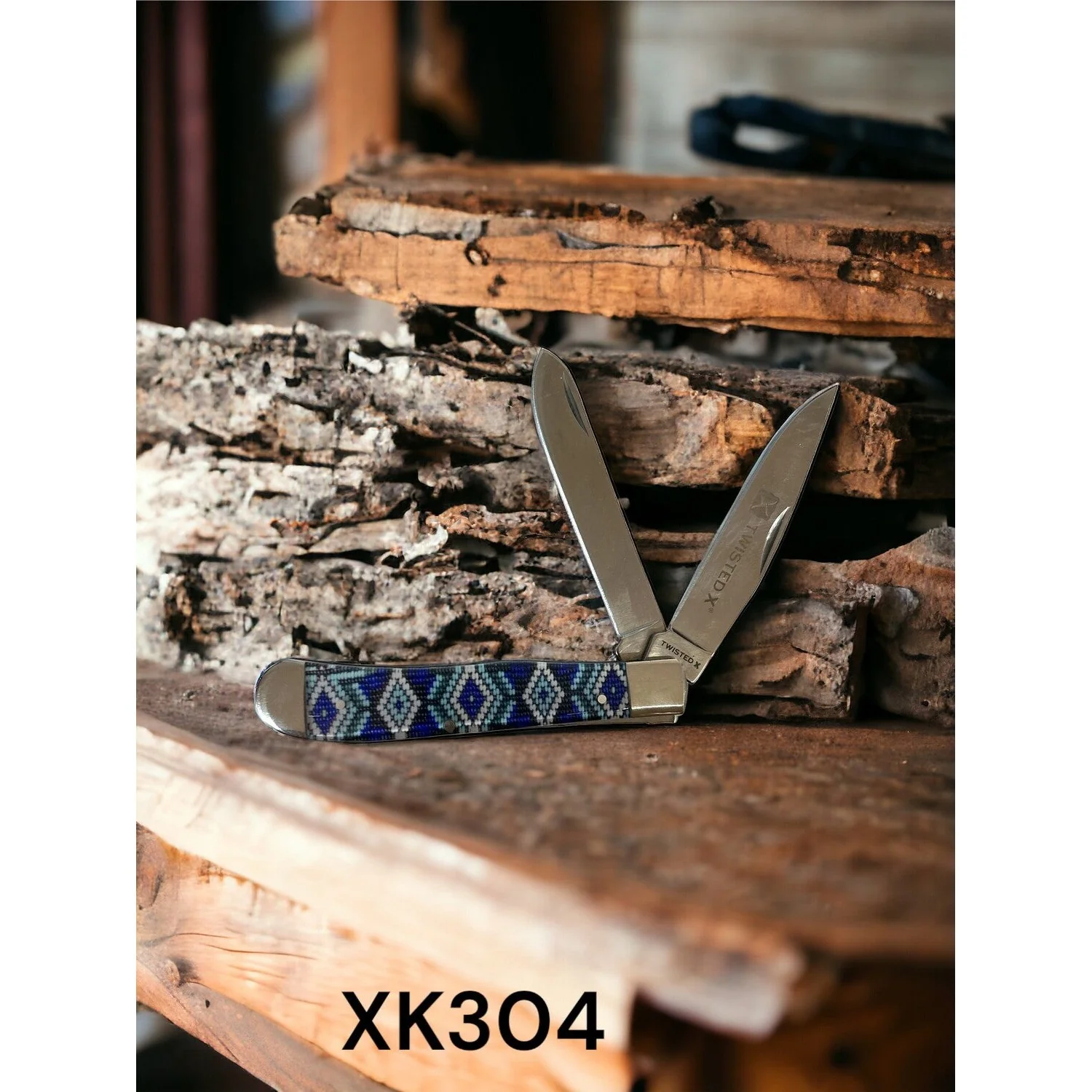 Twisted X Knife 4 1/4" SS Blade Blue & White Beaded Design