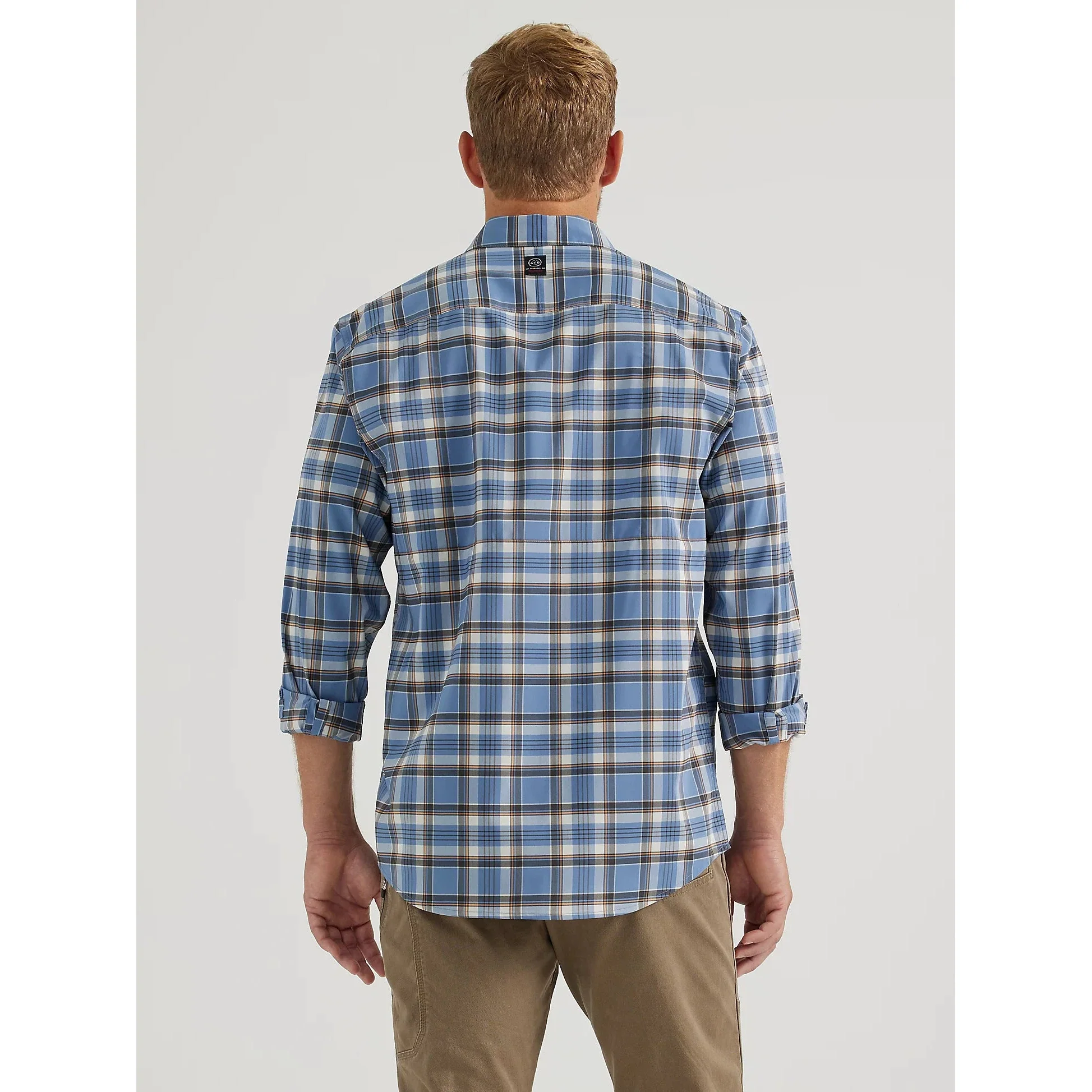 Wrangler Men's ATG Long Sleeve Men's Hike To Fish Plaid -Coronet - Image 3