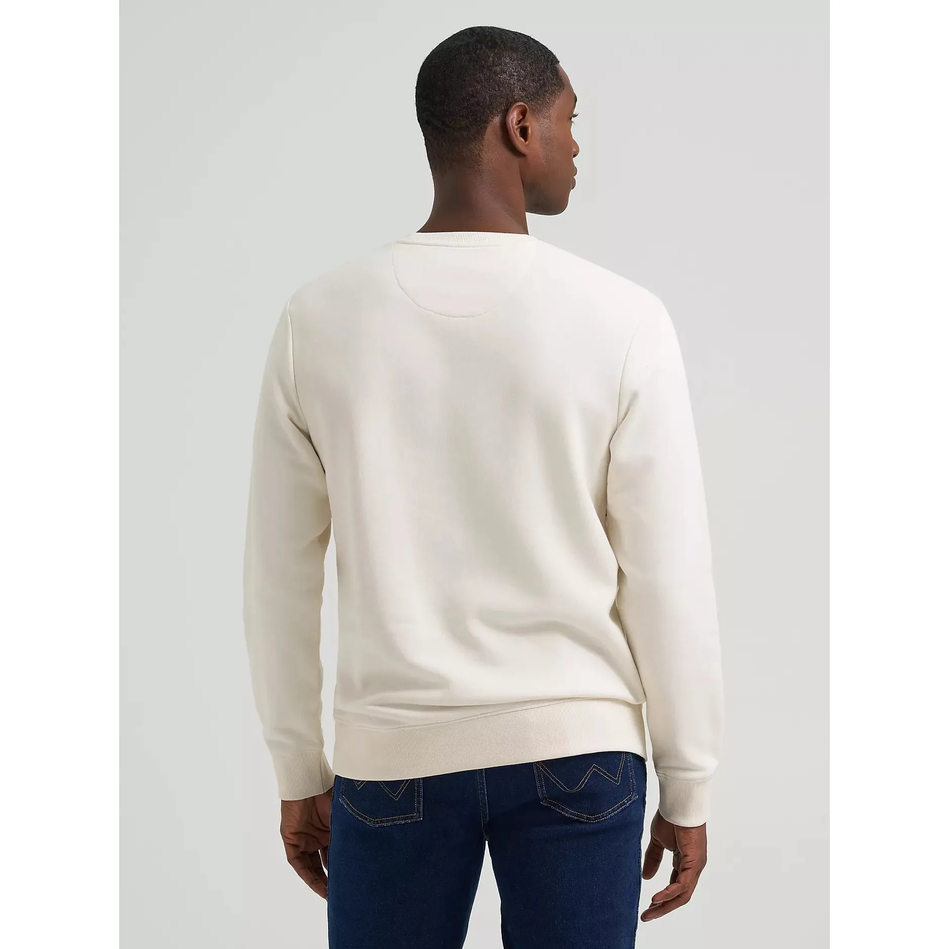 Wrangler Men's Belare Legacy Logo Graphic LS Fleece Sweatshirt - Antique White - Image 2