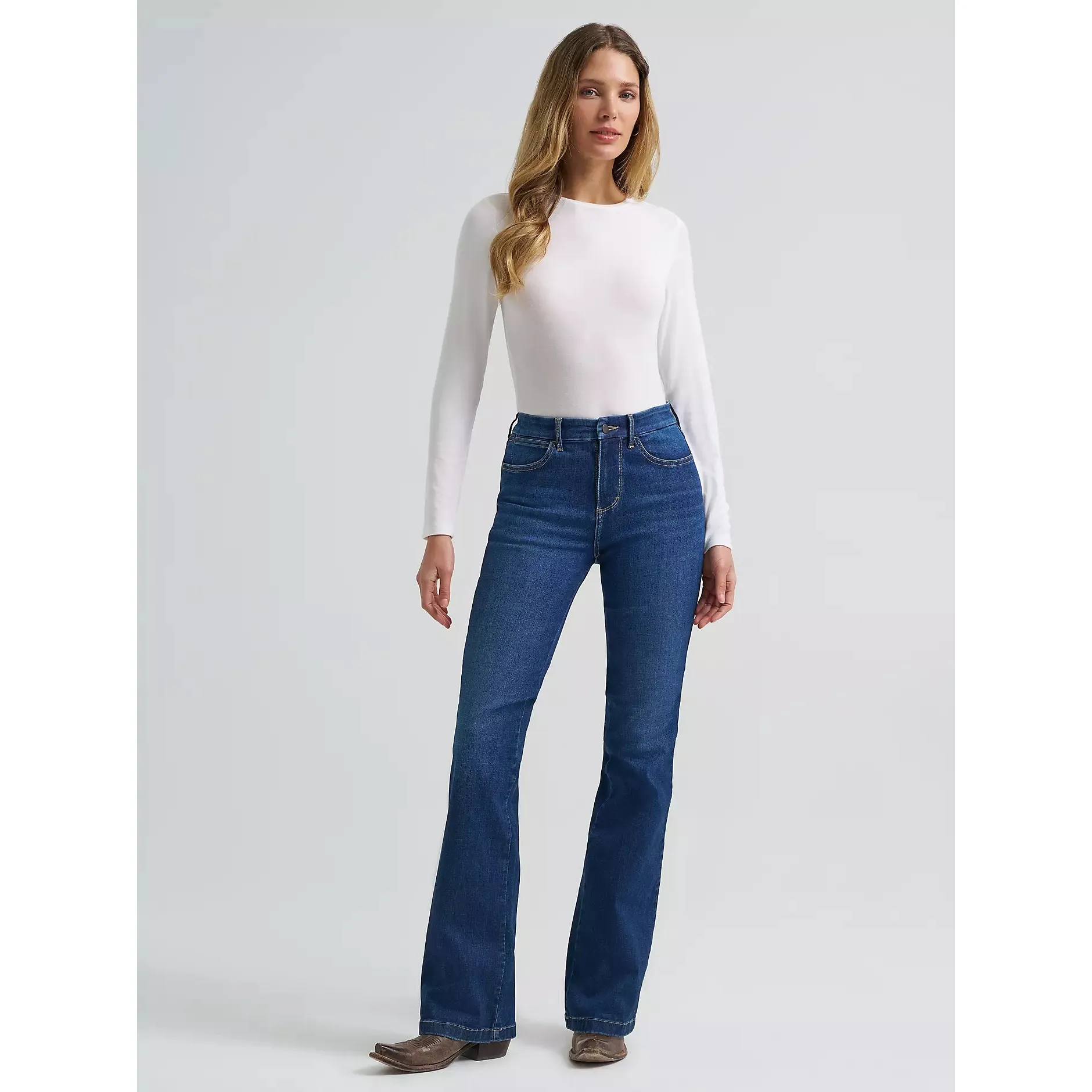 Wrangler Women's Bespoke High Rise Bootcut Jeans - Destiny