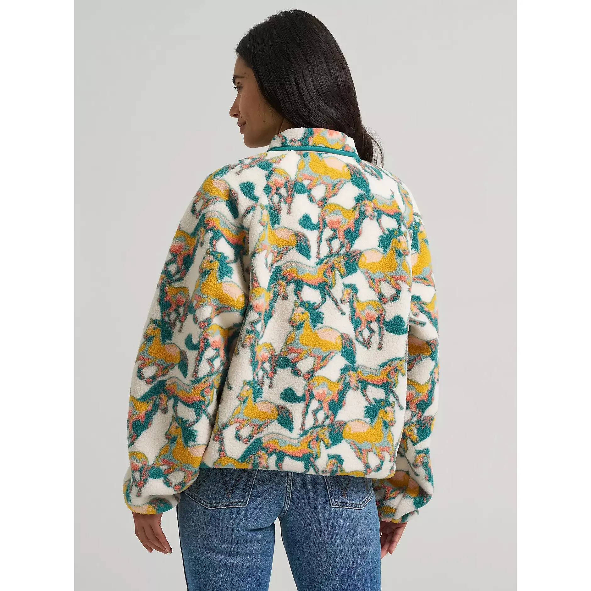 Wrangler Women's Big Sky Vintage Sherpa Snap Pullover - Oasis Horses - Image 2