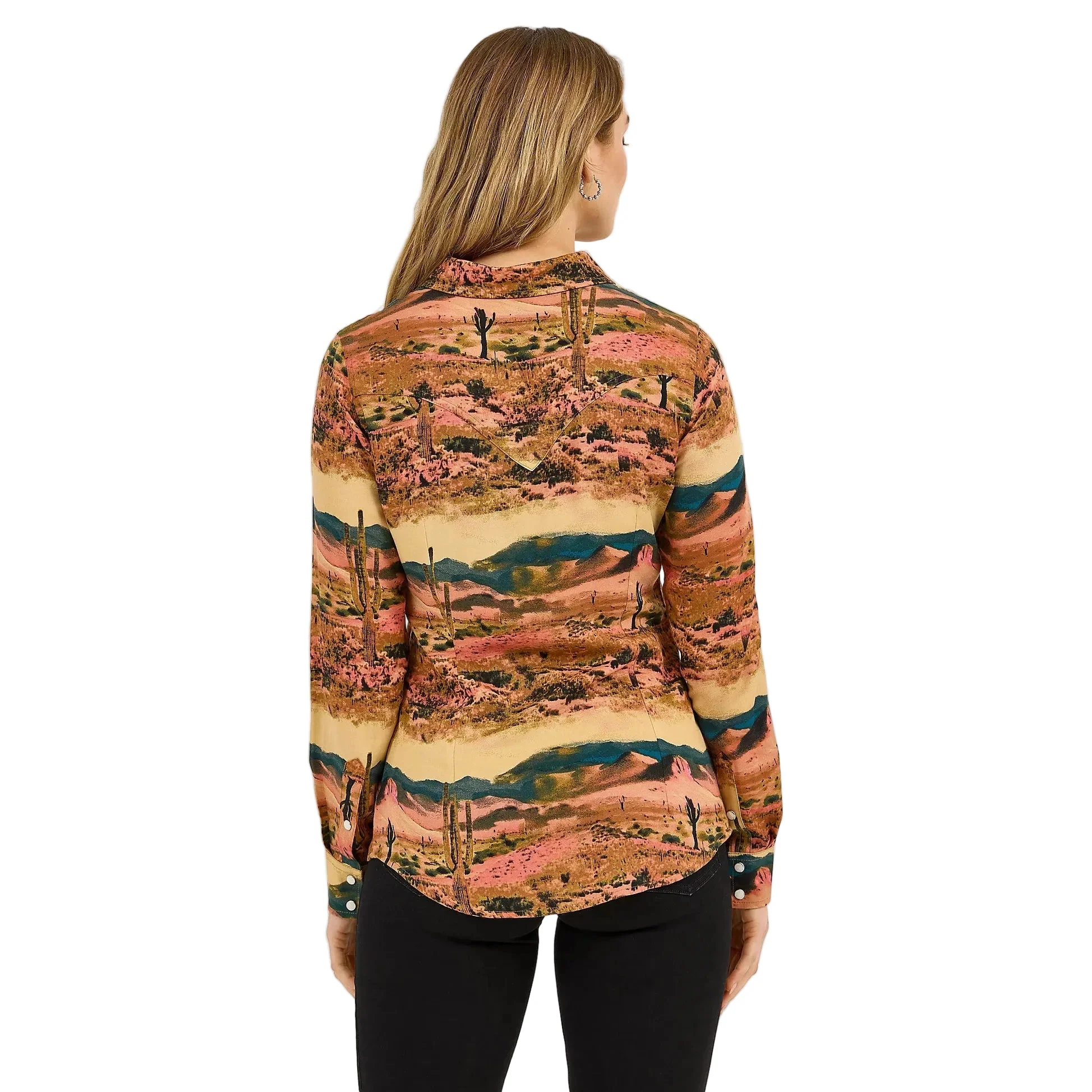 Wrangler Women's Desert Print Western Long Sleeve Snap Shirt - Desert Tan - Image 2