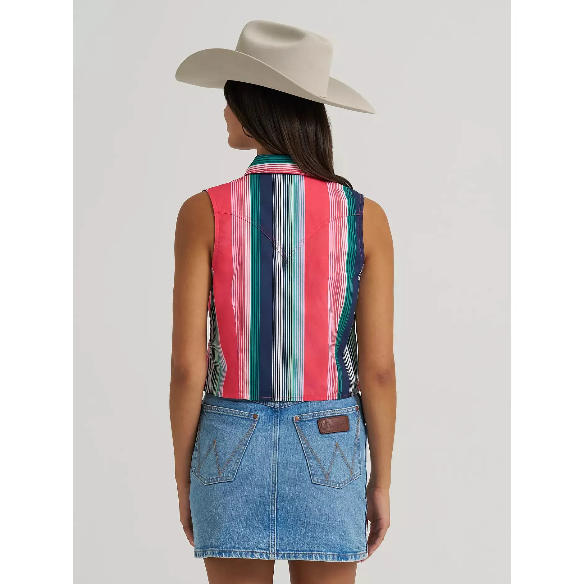 Wrangler Women's Striped Sleeveless Snap Shirt - Pink/White - Image 2