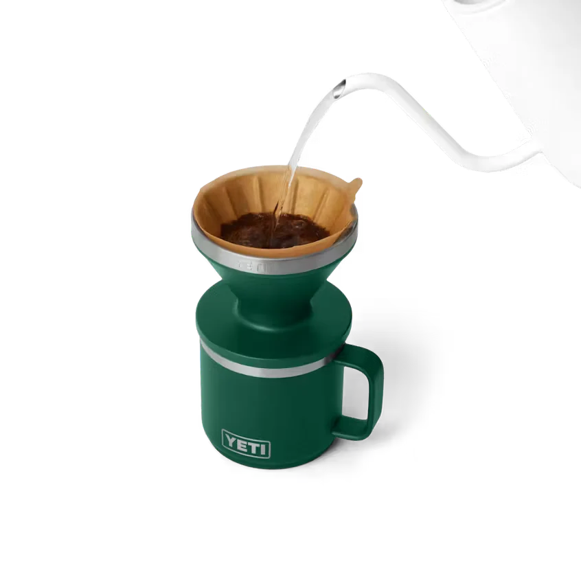Yeti Rambler Pour Over Intl - Black Forest Green - Image 2